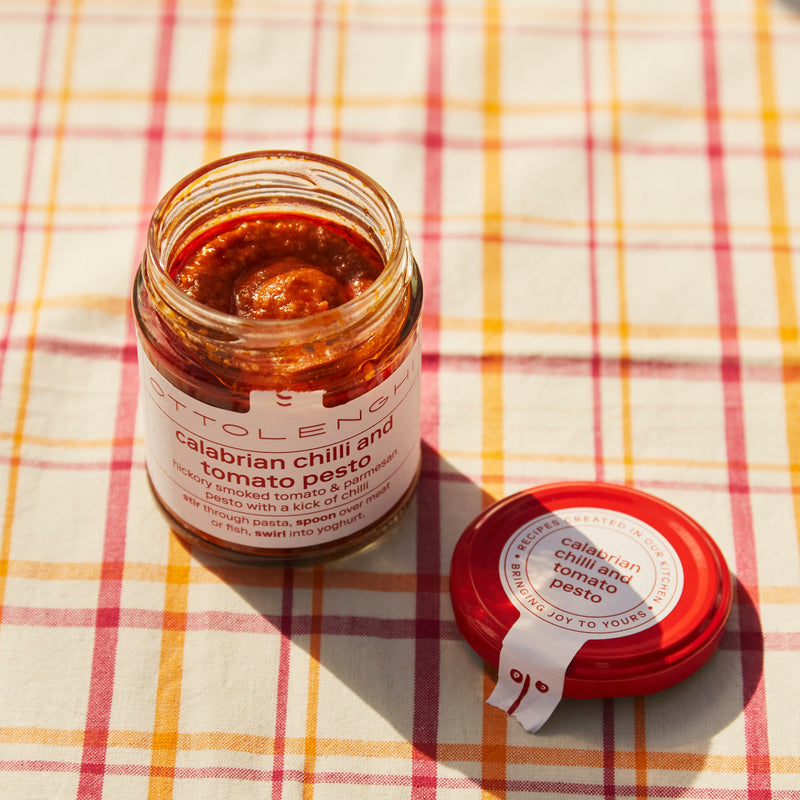 calabrian chilli and tomato pesto jar