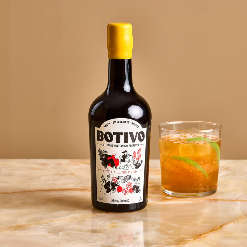 Botivo with glass evergreen