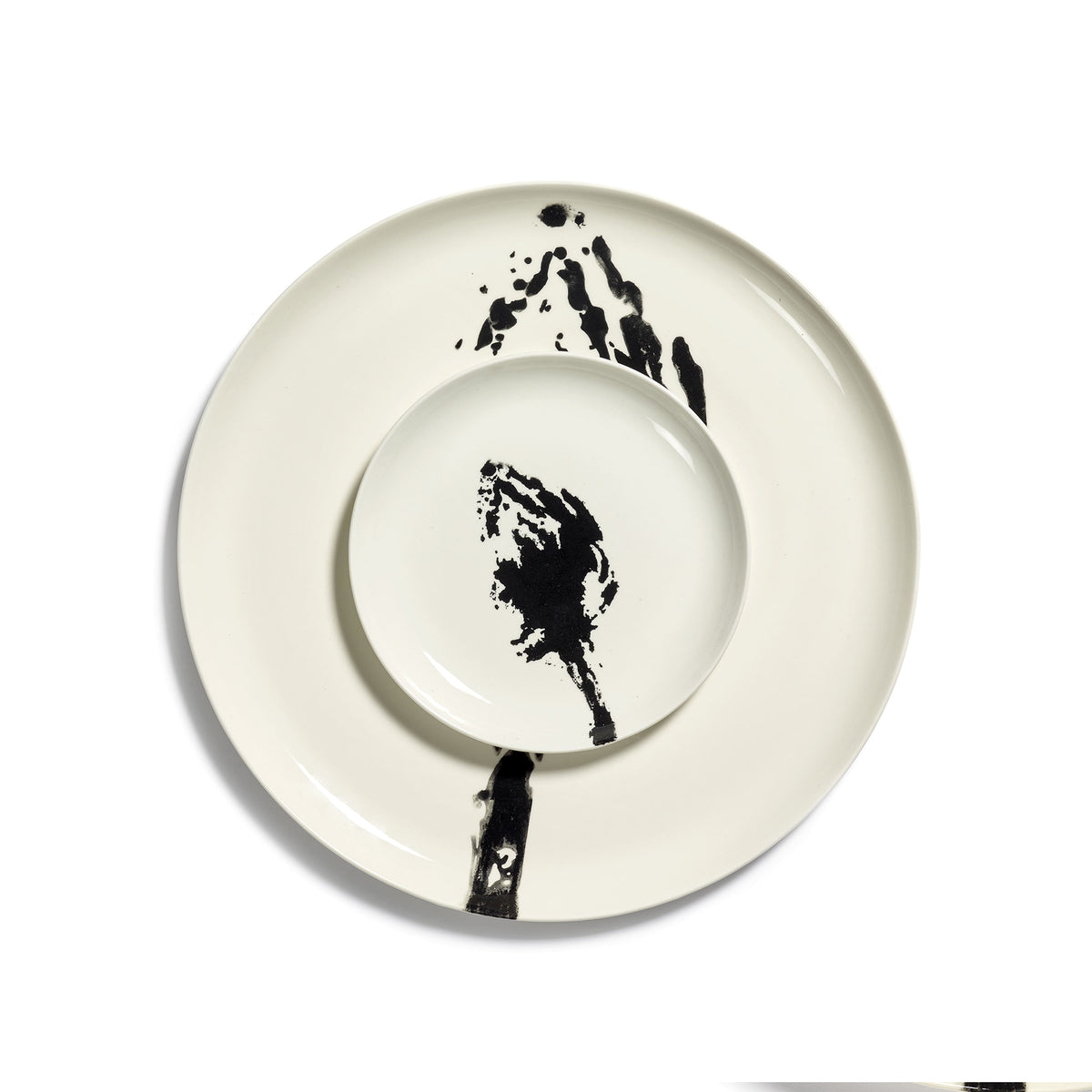 White Plate with Black Artichoke Motif - S
