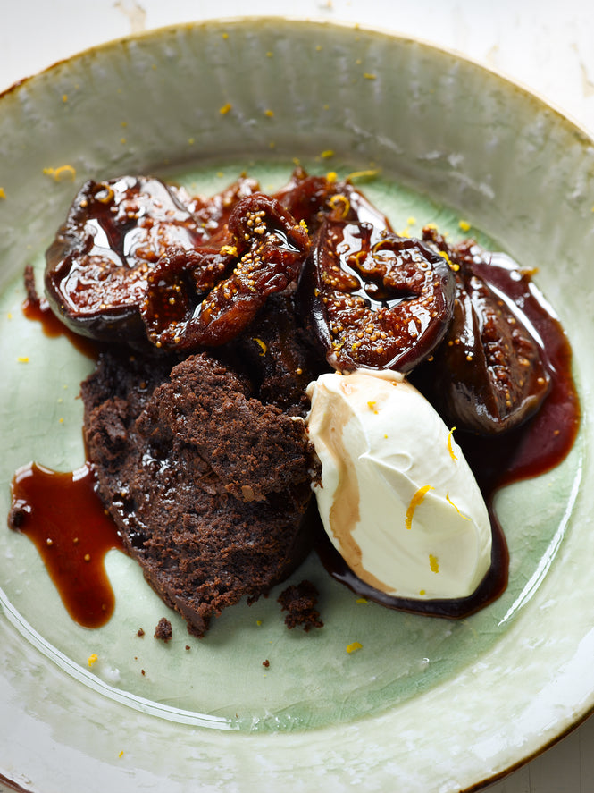 Baked chocolate truffle with pernod figs
