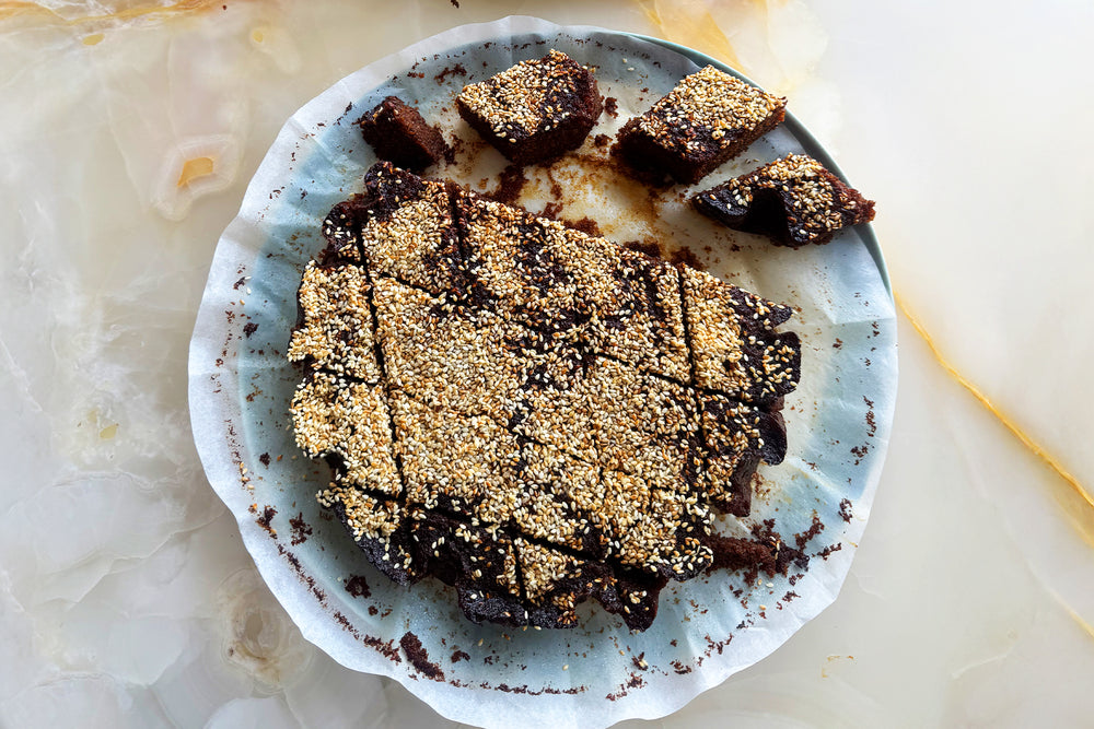 S’fouf b’ Debs (Lebanese-inspired carob cake)
