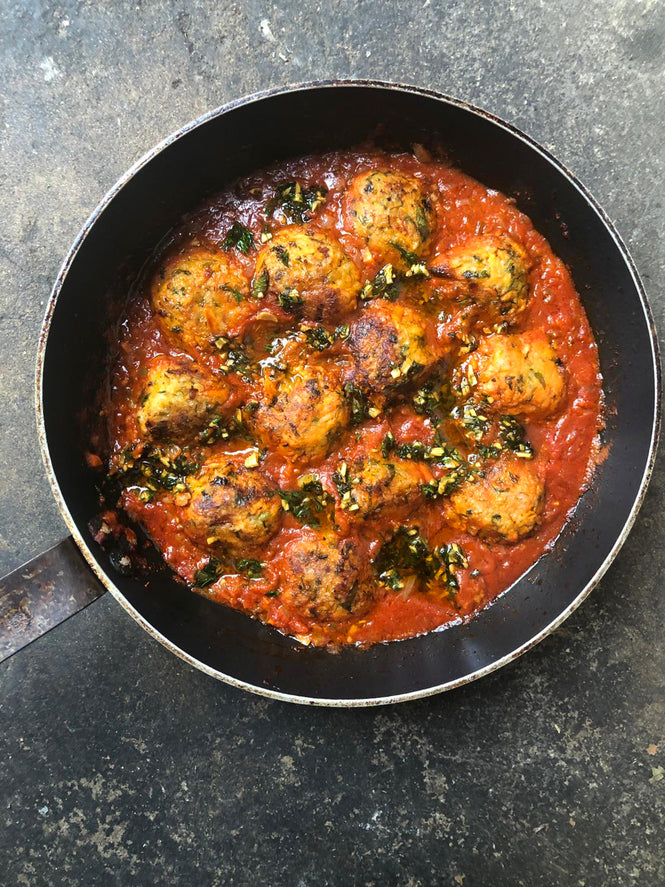 Courgette and chickpea ‘meatballs’ in spicy tomato sauce