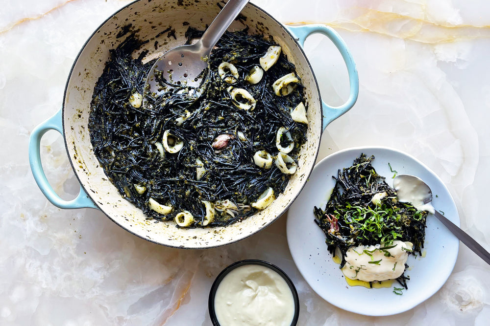 Spring green & squid fideua negra