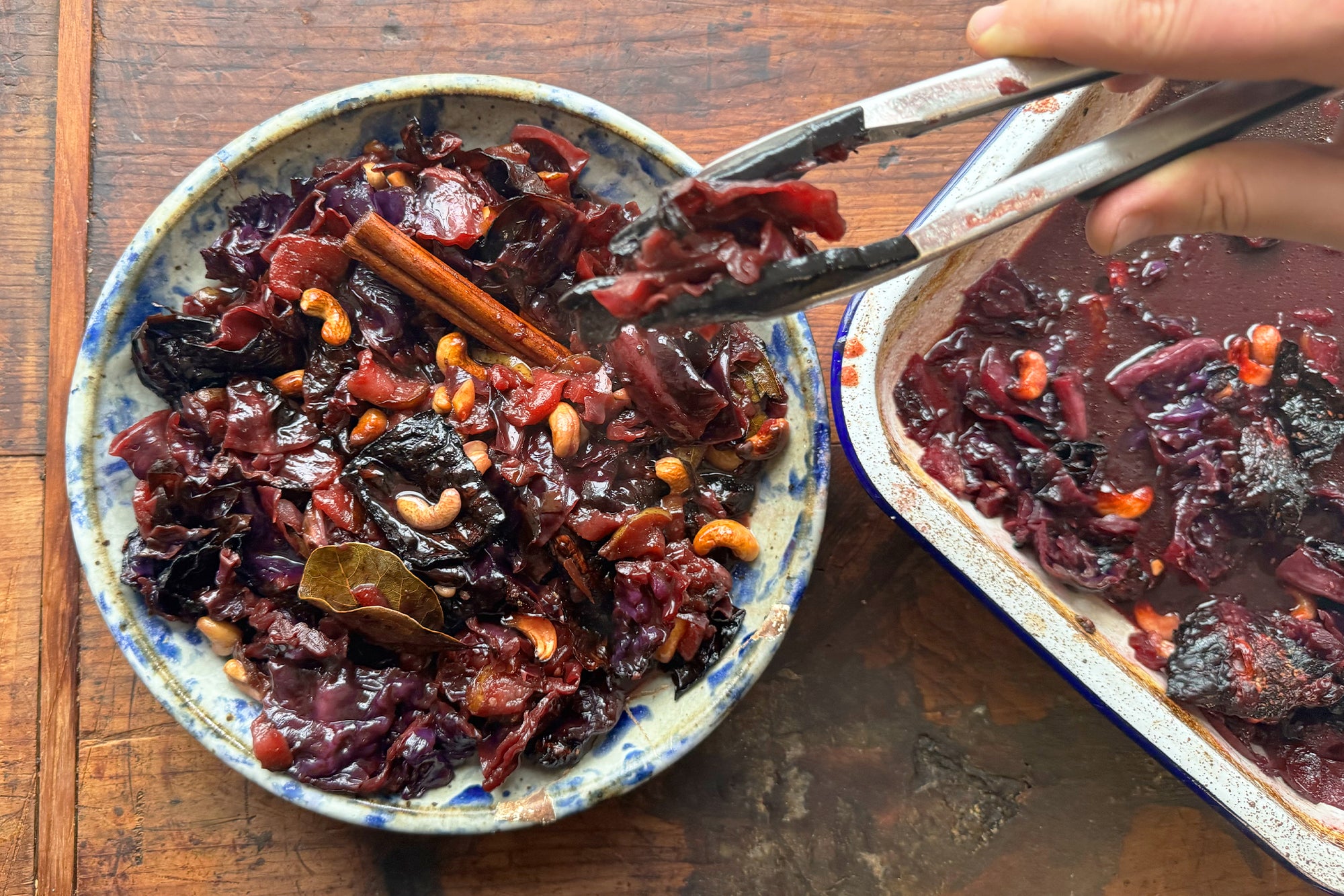 Sweet and sour red cabbage