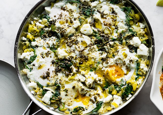 Braised eggs with leek & za'atar recipe | Ottolenghi Recipes